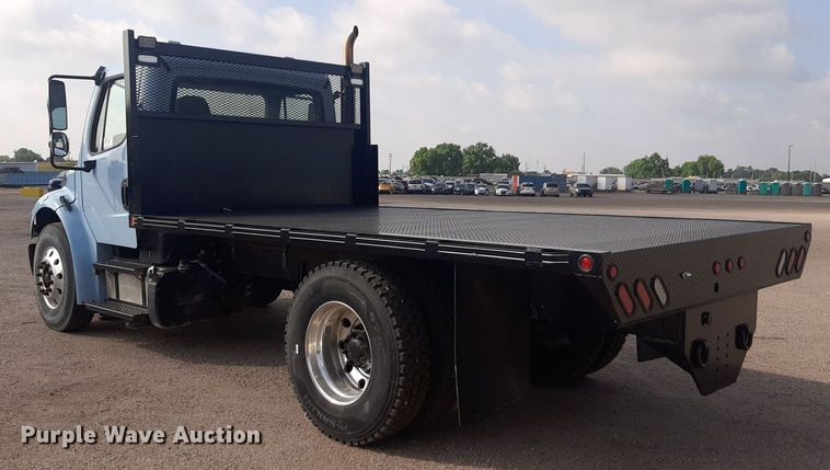 image for item DQ7112 2014 Freightliner  Business Class M2 flatbed truck