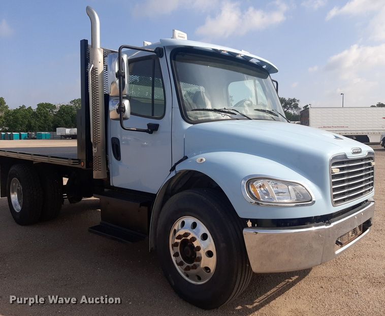 image for item DQ7112 2014 Freightliner  Business Class M2 flatbed truck