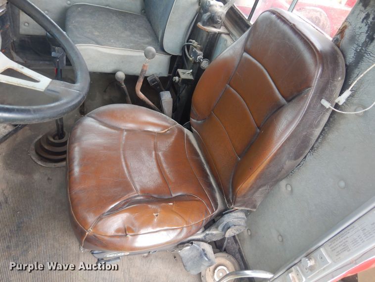 image for item DQ7114 1994 Western Star winch truck