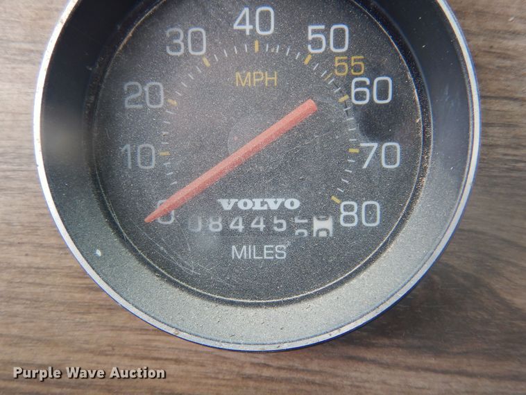 image for item DQ7114 1994 Western Star winch truck