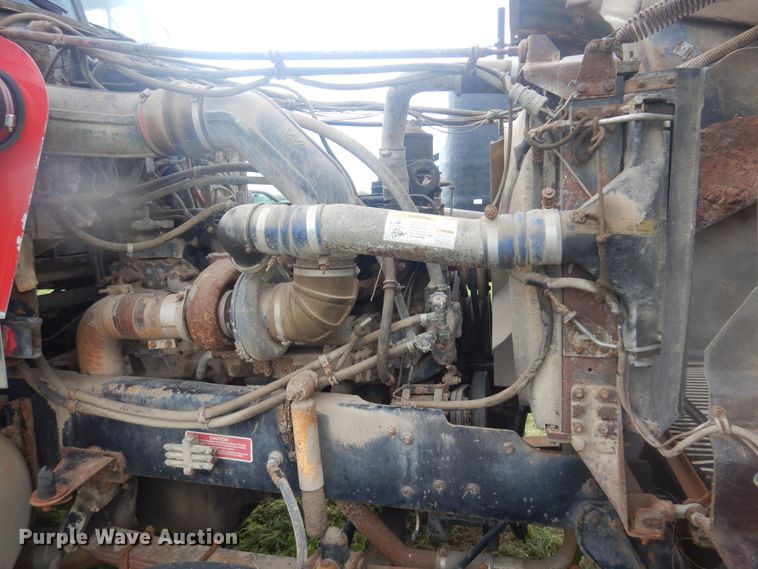 image for item DQ7114 1994 Western Star winch truck