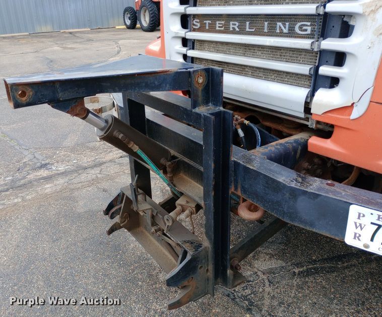 image for item DQ7120 2003 Sterling   LT7500 dump truck