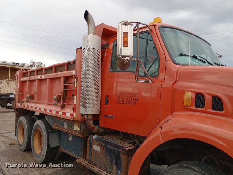 image for item DQ7120 2003 Sterling   LT7500 dump truck