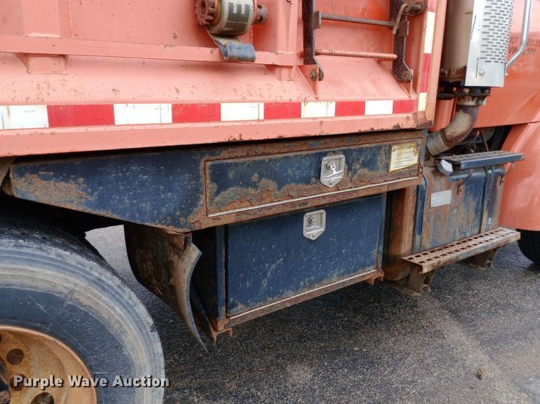 image for item DQ7120 2003 Sterling   LT7500 dump truck