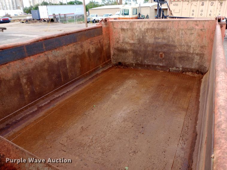 image for item DQ7120 2003 Sterling   LT7500 dump truck