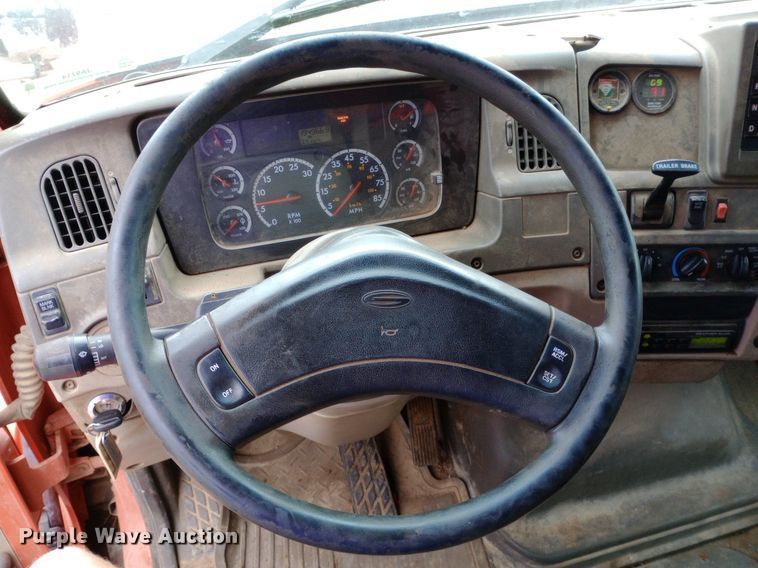 image for item DQ7120 2003 Sterling   LT7500 dump truck