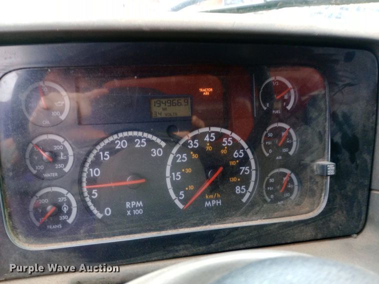 image for item DQ7120 2003 Sterling   LT7500 dump truck