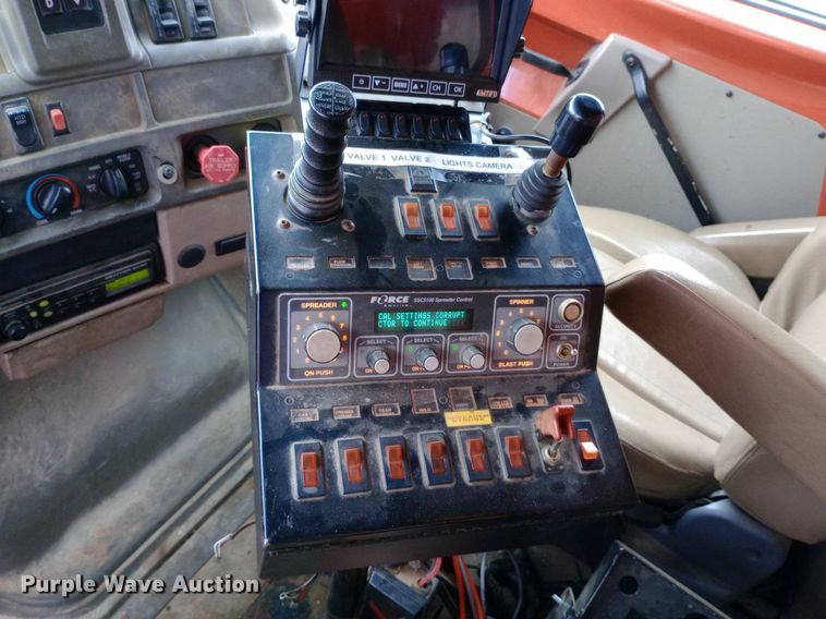 image for item DQ7120 2003 Sterling   LT7500 dump truck