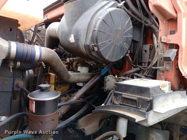 image for item DQ7120 2003 Sterling   LT7500 dump truck