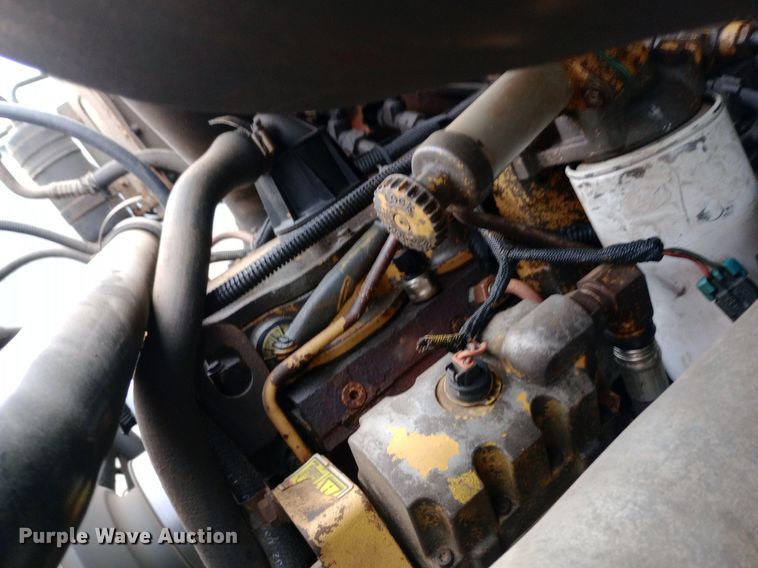 image for item DQ7120 2003 Sterling   LT7500 dump truck