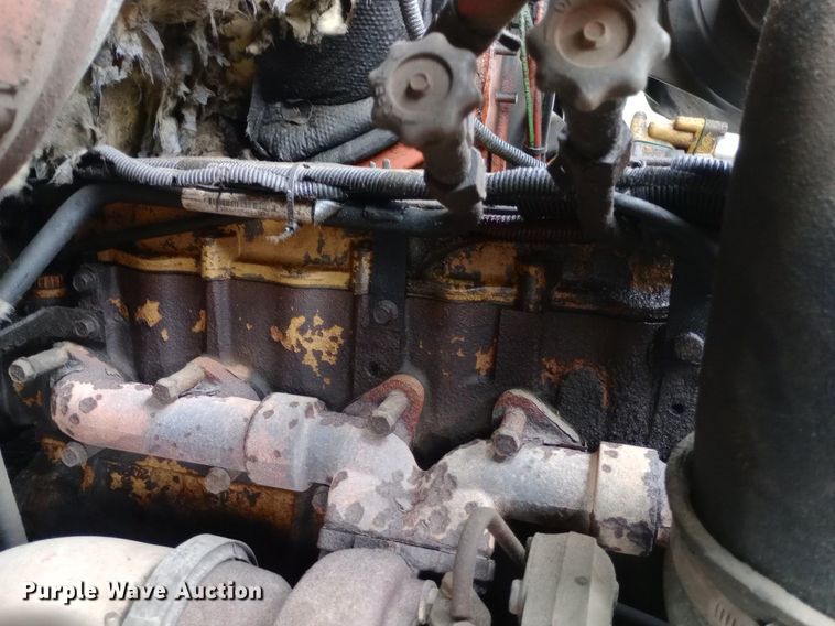 image for item DQ7120 2003 Sterling   LT7500 dump truck