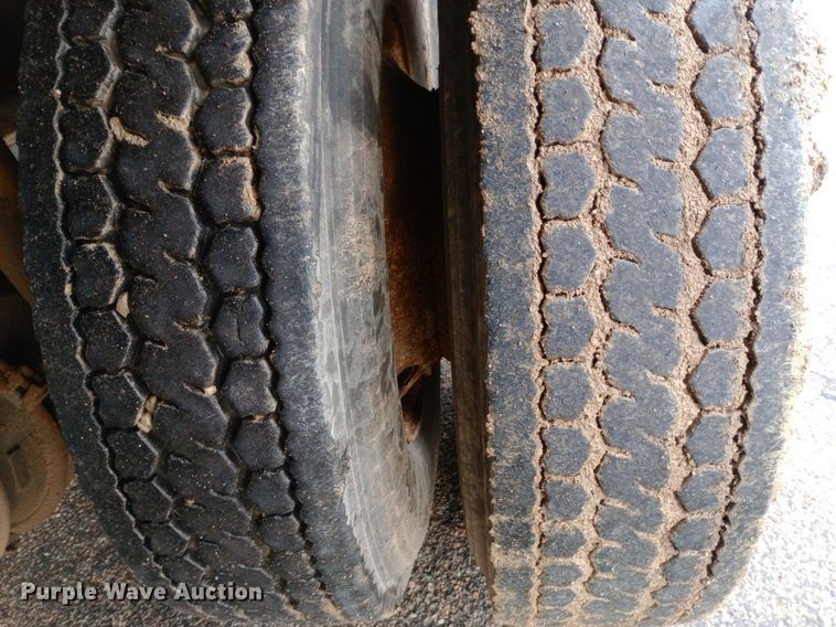 image for item DQ7120 2003 Sterling   LT7500 dump truck