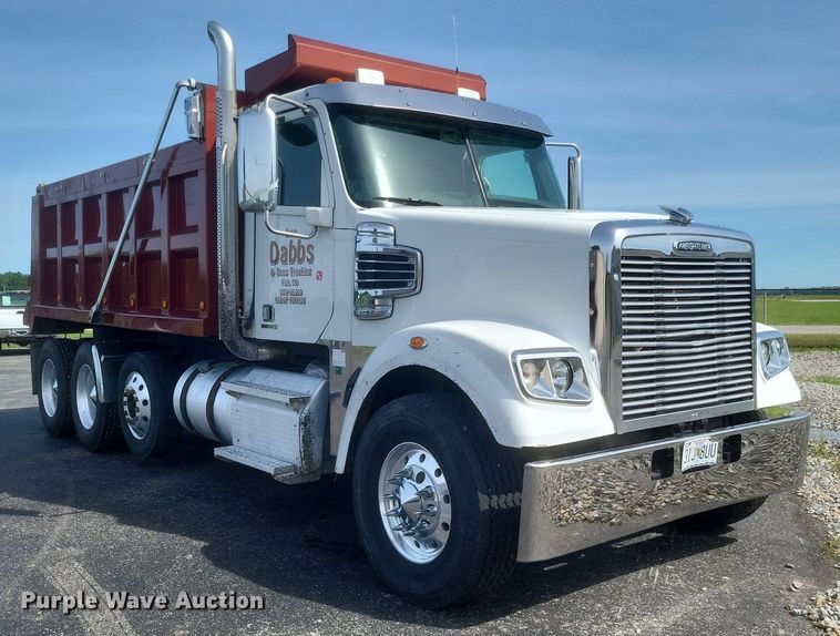 image for item DR4795 2013 Freightliner  Coronado SD dump truck