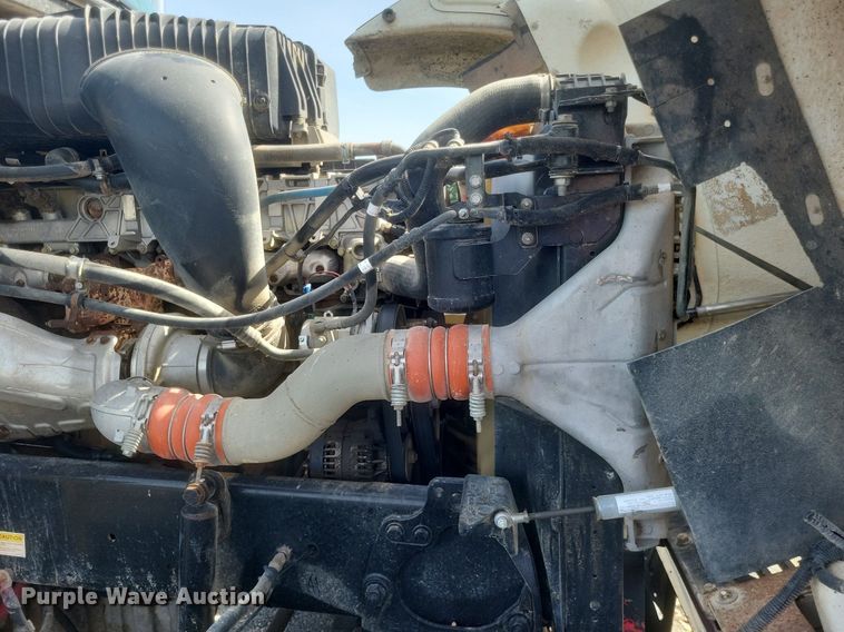 image for item DR4795 2013 Freightliner  Coronado SD dump truck