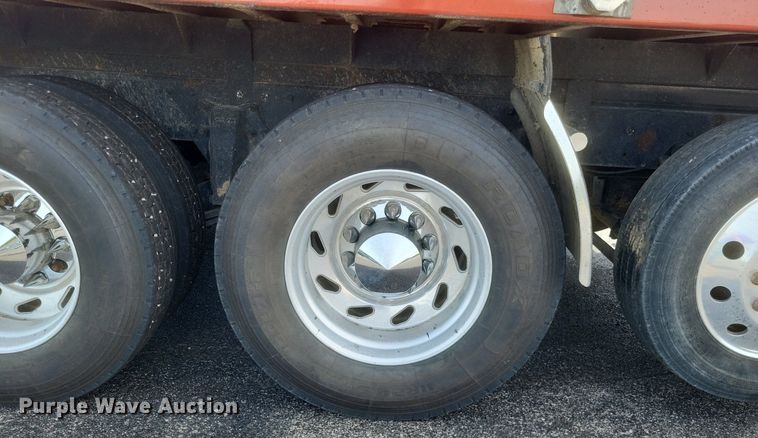 image for item DR4795 2013 Freightliner  Coronado SD dump truck