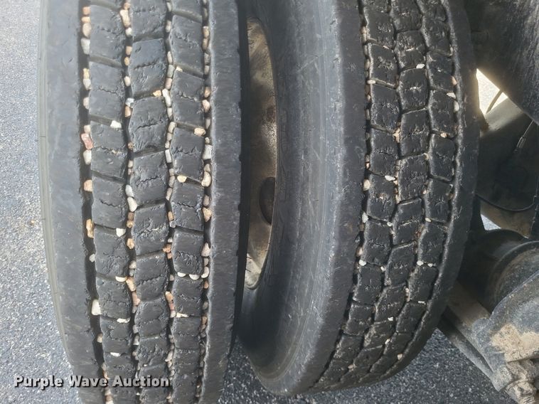 image for item DR4795 2013 Freightliner  Coronado SD dump truck