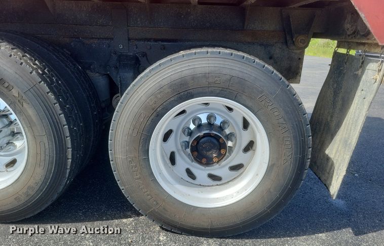 image for item DR4795 2013 Freightliner  Coronado SD dump truck