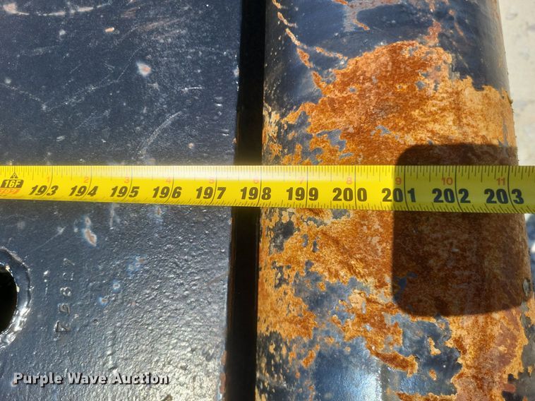 image for item DR4802 1992 International  4900 winch truck