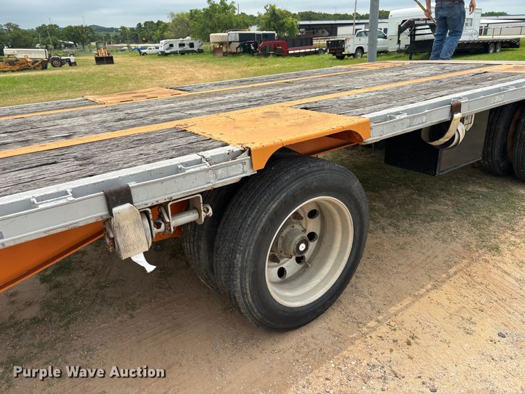 image for item DS2490 1999 Wabash  drop deck trailer