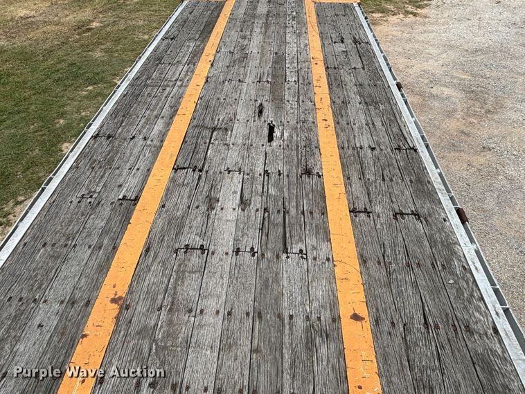 image for item DS2490 1999 Wabash  drop deck trailer