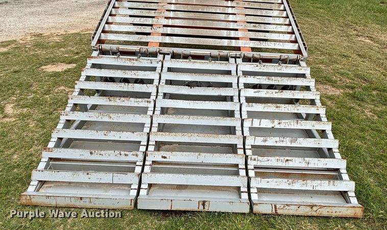 image for item DS2490 1999 Wabash  drop deck trailer