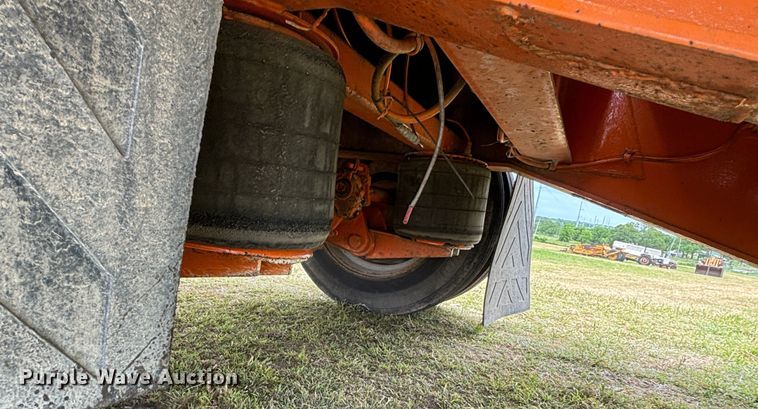 image for item DS2490 1999 Wabash  drop deck trailer