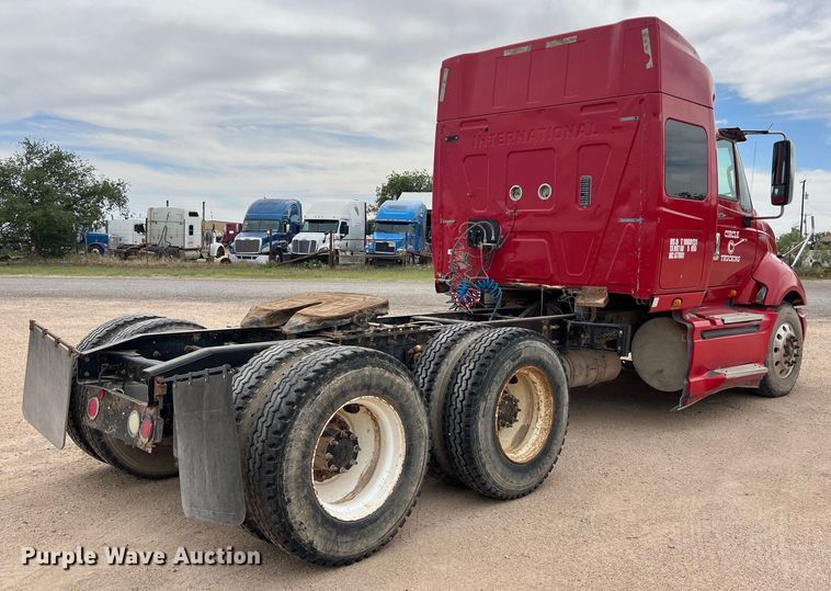 image for item DS3070 2012 International  Prostar semi truck