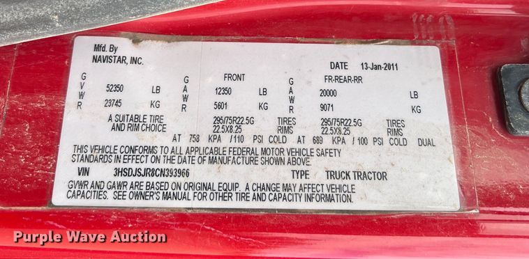 image for item DS3070 2012 International  Prostar semi truck