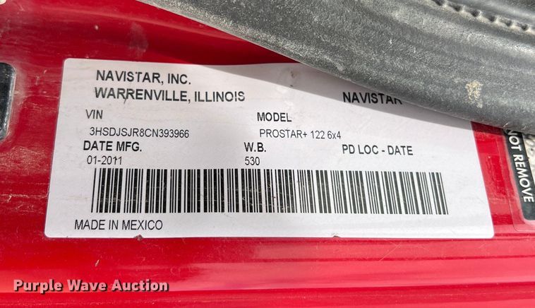 image for item DS3070 2012 International  Prostar semi truck