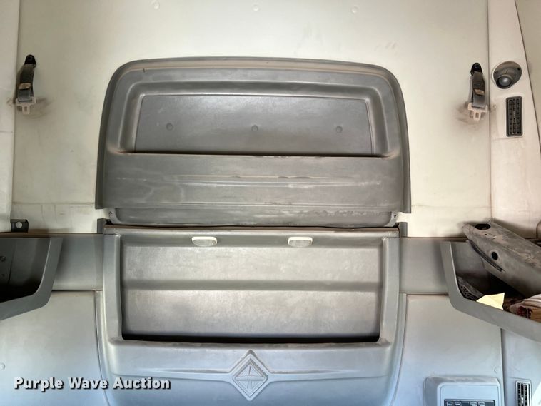 image for item DS3072 2013 International  ProStar Plus semi truck