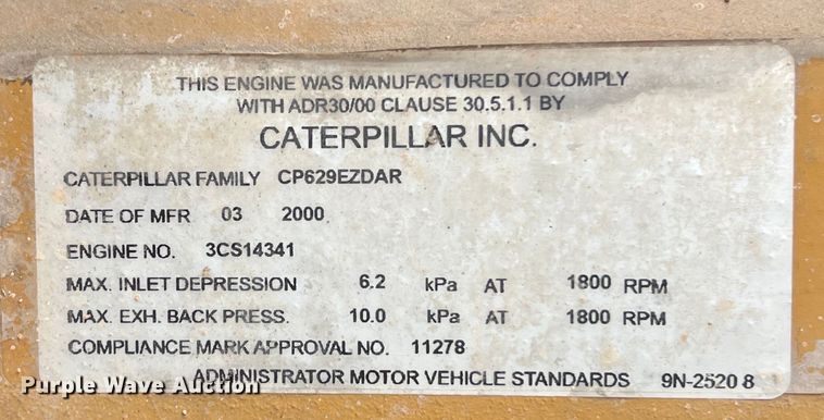 image for item DS3073 2000 Kenworth   T800 semi truck