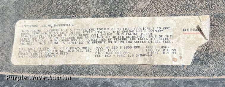 image for item DS3075 2010 Freightliner  Cascadia  semi truck