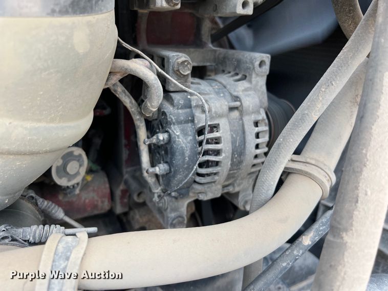 image for item DS3076 2007 International  9400i semi truck