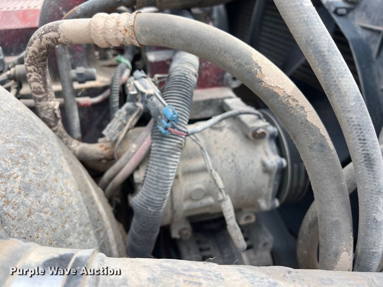 image for item DS3076 2007 International  9400i semi truck