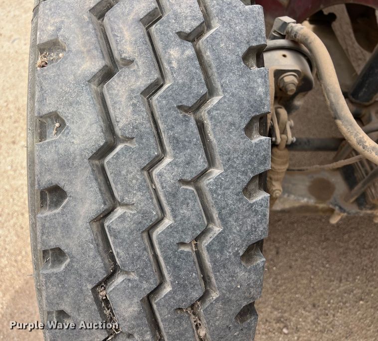 image for item DS3076 2007 International  9400i semi truck