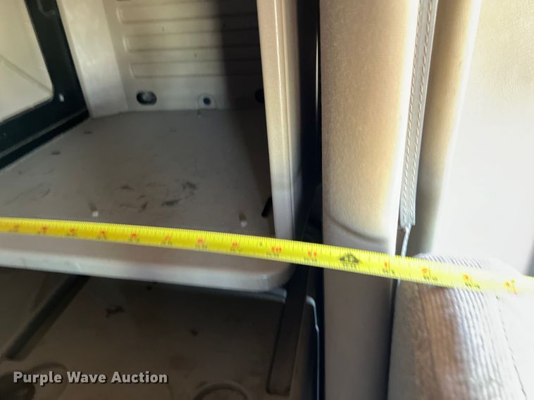 image for item DS3078 2007 International  9400i semi truck