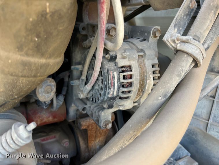 image for item DS3078 2007 International  9400i semi truck