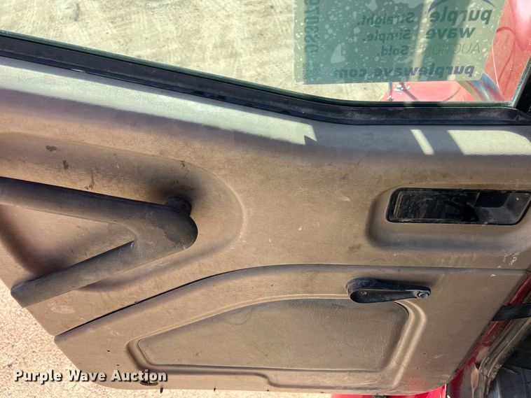 image for item DS3079 2006 International  9200i semi truck