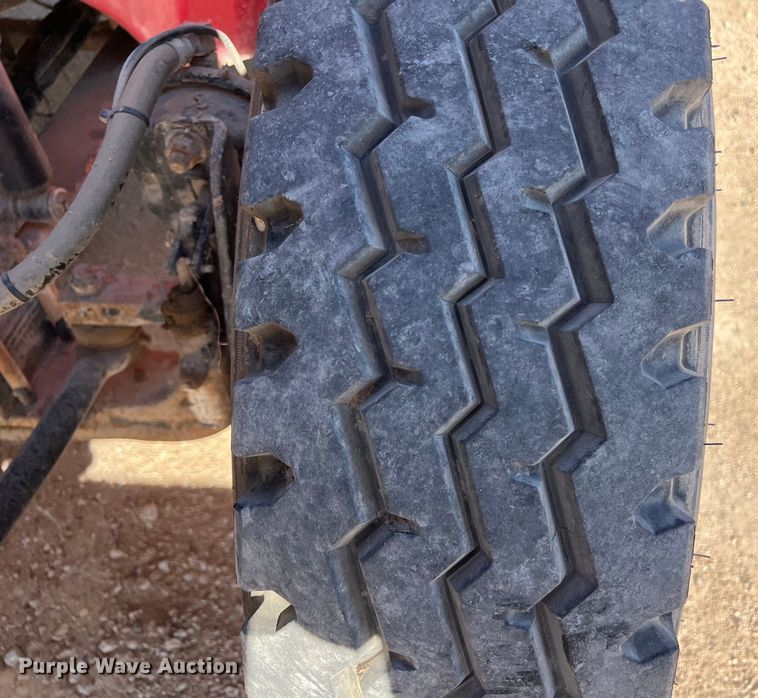 image for item DS3079 2006 International  9200i semi truck