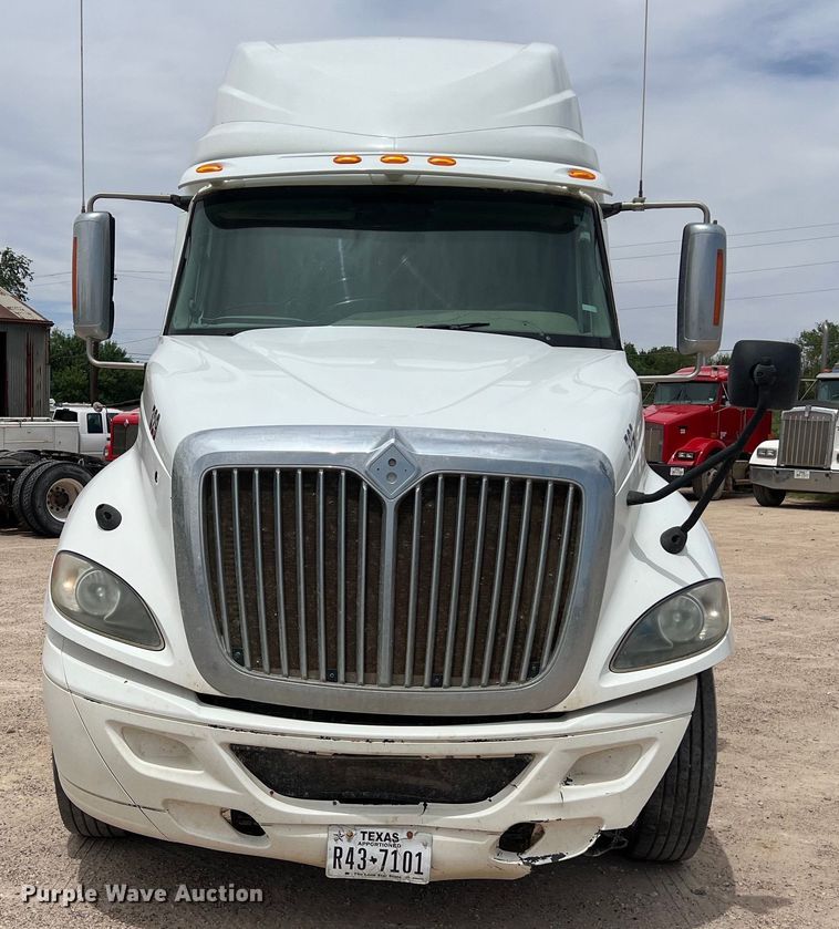 image for item DS3080 2012 International  ProStar Plus semi truck