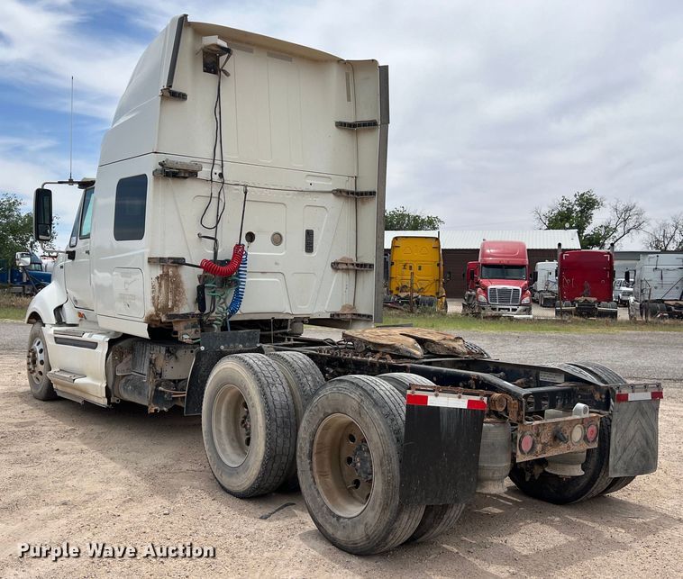 image for item DS3080 2012 International  ProStar Plus semi truck