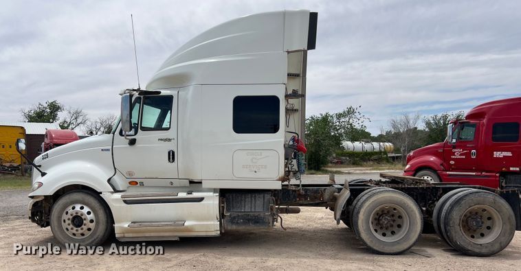 image for item DS3080 2012 International  ProStar Plus semi truck