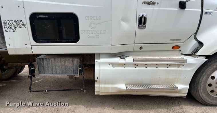 image for item DS3080 2012 International  ProStar Plus semi truck