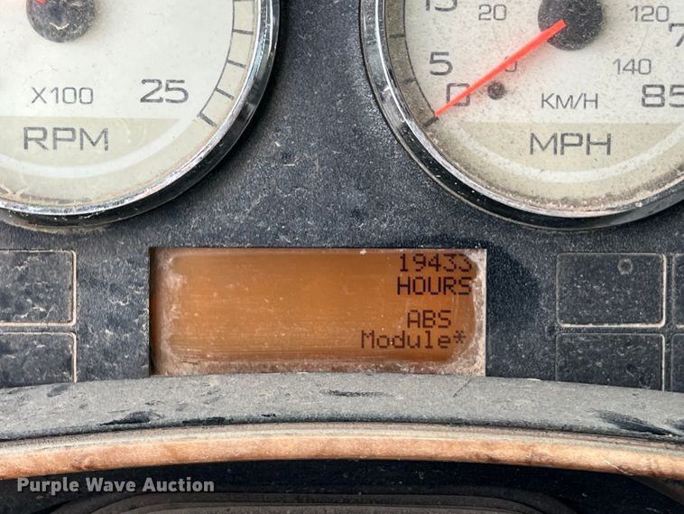 image for item DS3080 2012 International  ProStar Plus semi truck