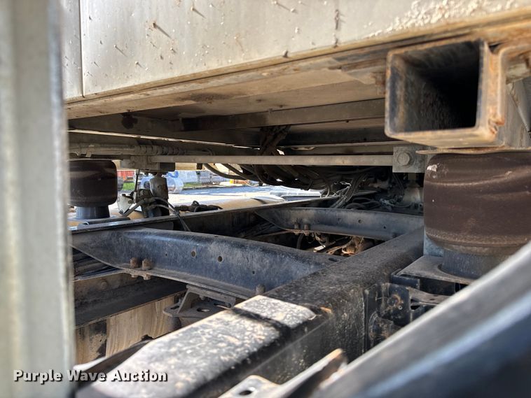 image for item DV5752 1999 Mack  CH613 semi truck