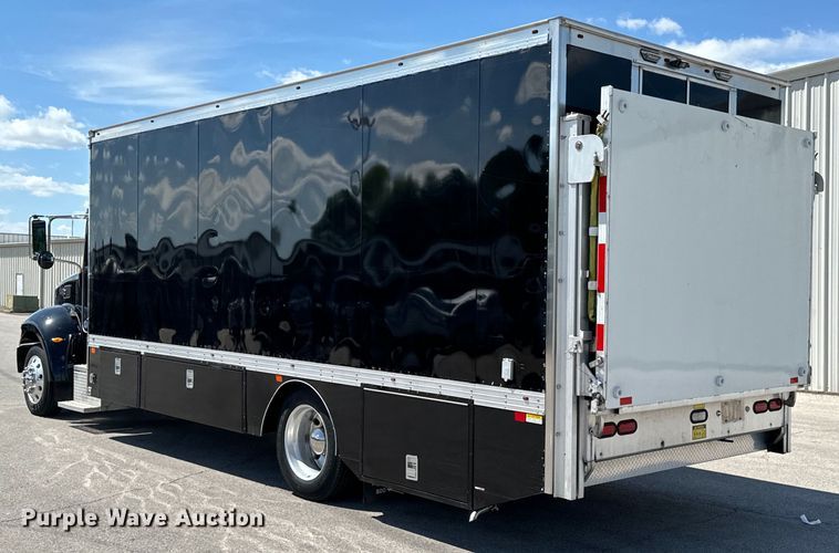 image for item DX0518 2016 Peterbilt 337 showroom truck