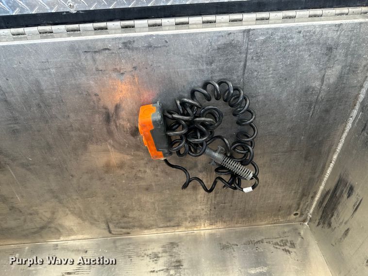 image for item DX0518 2016 Peterbilt 337 showroom truck