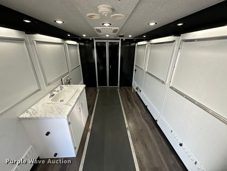 image for item DX0518 2016 Peterbilt 337 showroom truck