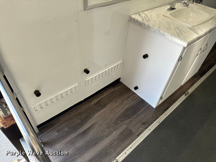 image for item DX0518 2016 Peterbilt 337 showroom truck