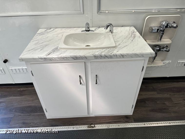 image for item DX0518 2016 Peterbilt 337 showroom truck